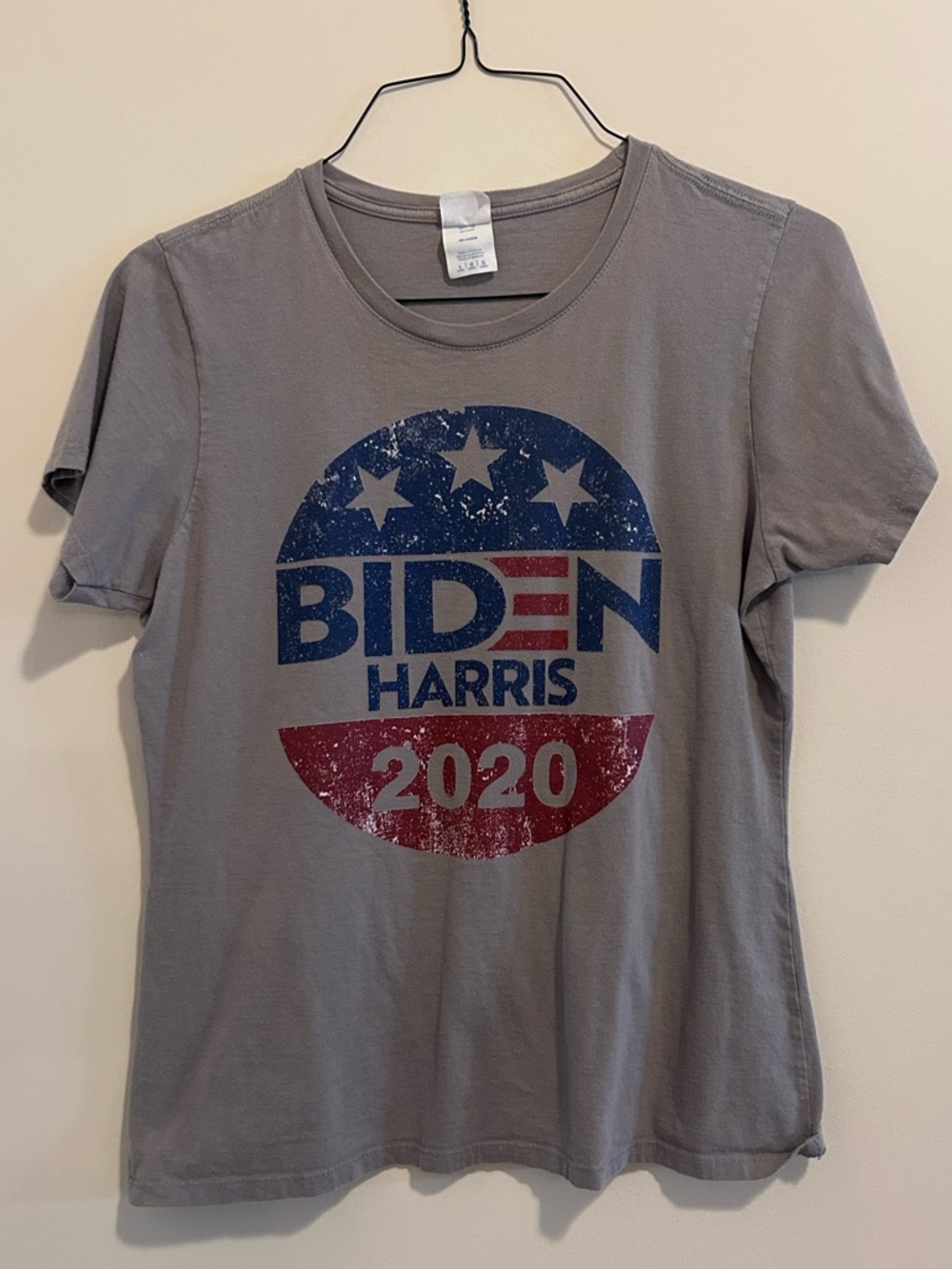 Biden Harris 2020 Graphic Tee - Gray with Red & Blue‎ Print